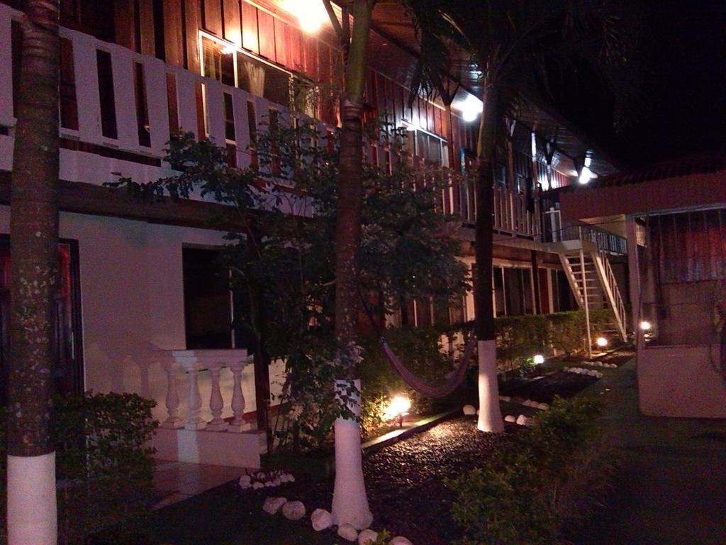 Hostel Rio Danta La Fortuna Exteriör bild